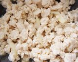 温玉のせ☆鶏ひき肉のピリ辛あんかけうどん作り方2写真