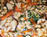 温玉のせ☆鶏ひき肉のピリ辛あんかけうどん作り方4写真