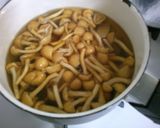 簡単　朝食　筍とワカメ　なめこのお吸い物作り方3写真