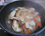 鶏手羽と大根とにんじんの甘辛煮作り方4写真