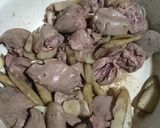 鶏レバーとゴボウのニンニク炒め作り方3写真