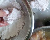 劇的柔らかさ！鶏むね肉のレモンバター醤油作り方3写真