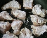 劇的柔らかさ！鶏むね肉のレモンバター醤油作り方4写真