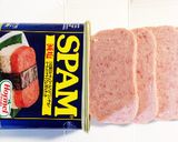 スパムおにぎり 手が汚れず缶を使って！作り方1写真