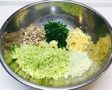 沢山作ろう！シソ入り！特製贅沢焼き餃子作り方1写真