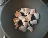 香味野菜オイル漬けで柔らか鶏胸肉のソテー作り方3写真