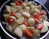 ふんわり香る☆塩麹の肉じゃが作り方5写真