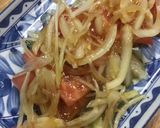 新玉ねぎとトマトの玉ねぎドレッシングかけ作り方4写真