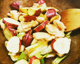 鶏肉とさつまいもとねぎの甘辛炒め作り方7写真