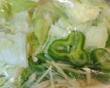 面倒くさがりな私の、肉野菜いため☆作り方2写真