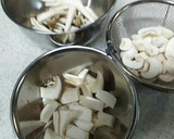 鶏肉ときのこのトマト煮～パスタ添え作り方2写真