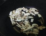 鶏肉ときのこのトマト煮~パスタ添え作り方3写真