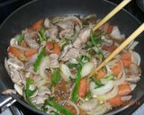 春雨と豚肉のバジル炒め☆タイ風作り方6写真