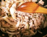 簡単♩ボリューミーシャキシャキ豚丼作り方2写真