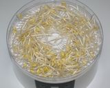 簡単☆乾燥大豆もやしと乾燥枝豆のナムル作り方1写真