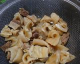 牛すじのトマトソース煮味噌仕立て♪作り方1写真