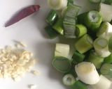 オイルサーディンとトマトのパスタ作り方1写真