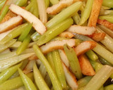 簡単♪シャキシャキふきの炒め物作り方4写真