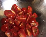 レンジで簡単！オレガノ入り鶏のハーブ焼き作り方1写真