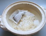 くるみと半熟卵の茶がゆ作り方1写真