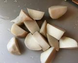 ミャンマーのカチン族の里芋煮込み作り方3写真