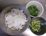 豚バラ塩麹と春野菜炒め作り方1写真