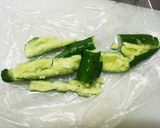 レタスとたたきキュウリの塩昆布サラダ作り方2写真