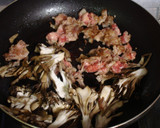 豚肉とほうれん草と舞茸のオイスター炒め♪作り方4写真