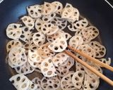 お弁当に!牛肉とレンコンの甘辛炒め♪作り方2写真