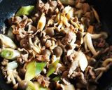 ご飯がススム! しめじと豚肉の中華おかず作り方3写真