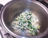 ニラともやしのカラシ醤油和え作り方2写真