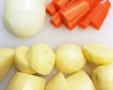 みんな大好き☆鶏肉のケチャップ煮作り方1写真