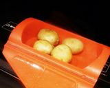 てりてり☆新じゃがと鶏肉炒め作り方1写真