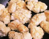 冷めてもやわらかい♡鶏胸肉の黒酢炒め作り方2写真