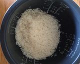 簡単時短☆炊飯器一つで鶏肉の炊き込み丼作り方1写真