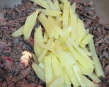 新じゃがと牛肉のシャキシャキ青椒肉絲風作り方7写真