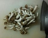 子供が喜ぶ！豚ロースのトマトきのこソース作り方4写真