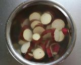 レンジで簡単☆お弁当にも・薩摩芋の甘煮。作り方1写真