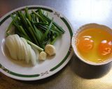 ニラと新玉ねぎでニラ玉スパゲティ♪作り方1写真