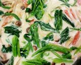 簡単！ほうれん草とシメジのクリームパスタ作り方8写真