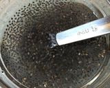 チアシードで☆カエルの卵ゼリー作り方1写真