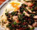 ゆで豚ニラ麺つゆ漬けのっけ！冷やしうどん作り方5写真
