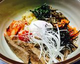 超簡単！乗っけるだけ！焼肉ビビンバ丼作り方3写真
