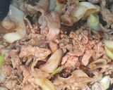 夕飯の定番♡豚こまと長ネギのしょうが焼き作り方7写真