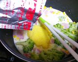 コーンスープの素でクリームパスタ作り方3写真