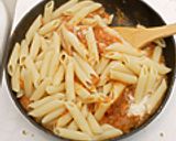 ペンネ　トマトソース作り方5写真