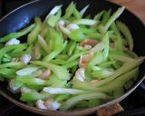 海老とセロリのイタリアン炒め作り方6写真
