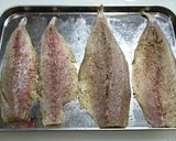 初めてでも簡単♪アジのパリパリ香草焼き作り方1写真