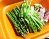 アスパラベーコン、かぶの葉も入れました作り方1写真