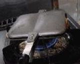 ツナポテトのホットサンド作り方4写真